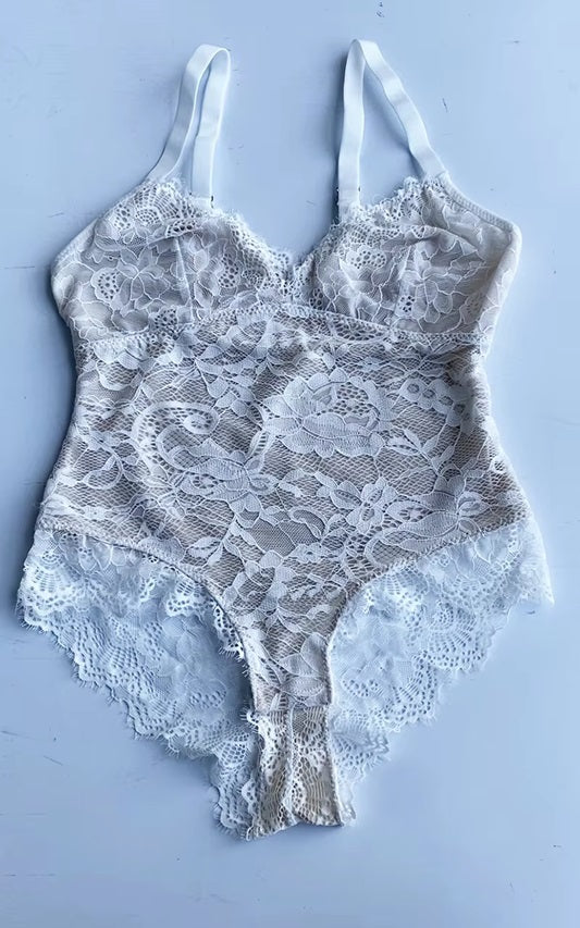 Curvear®️Bodysuit Adjustable Breathability Abdominal Compression Waist Cinching Tight Fitting Women's Lace Shapewear