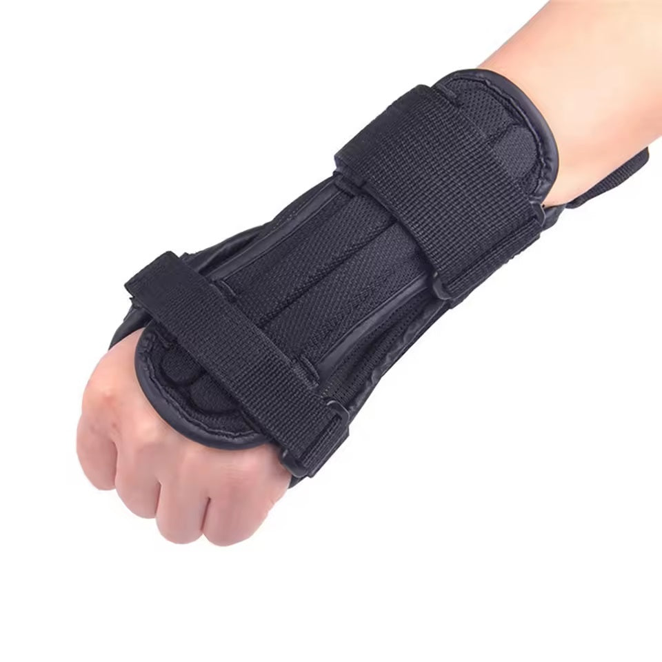 Curvear Outdoor Sports Wrist Guard Hand Protection Gear Gloves Arm Guard for Skiing Skating Skateboarding