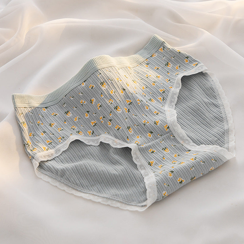 Curvear Girls' Pure Cotton Underwear – Small Flowers Lace Thread Panties for Comfort Pack 5