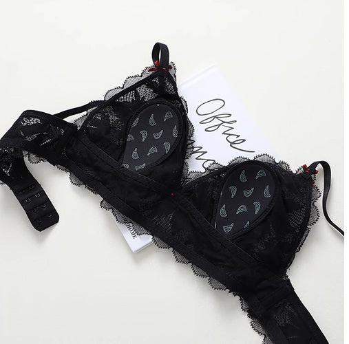 Curvear Sweet triangle cup lingerie women's ultra-thin non-binding underwear hollowed out sexy lace bra girls.
