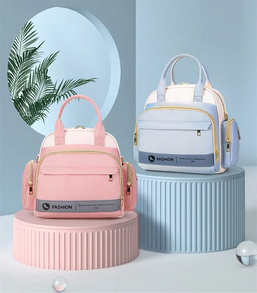 Curvear Fashion Color Matching Portable Mummy Bag Big Capacity Lady One Shoulder Bag Multi-functional Maternal Baby Supplies Storage Bag.