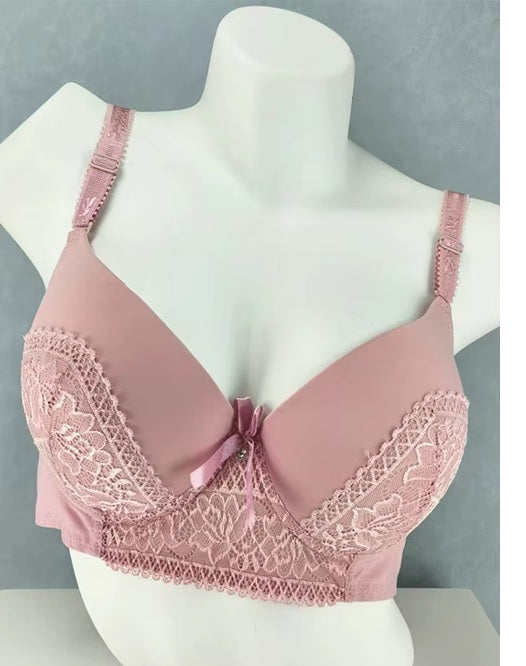 Curvear New pink lingerie bra with sponge wire, lace design, adjustable straps, and push-up effect for comfort and support.