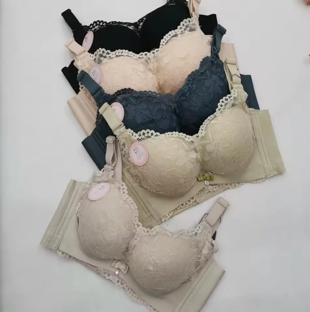 Curvear Sexy lace gather thickening bras for women, available in sizes 32/34/36/38A. Provides support, enhancing shape with a comfortable fit.