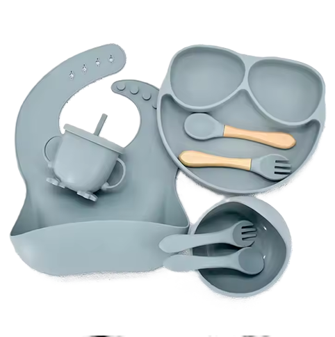 Curvear New Arrivals Kitchen Baby Accessories Set 6 pcs Dinner Plate Bowl And Spoon BPA Free Silicone Weaning Baby Feeding Set.